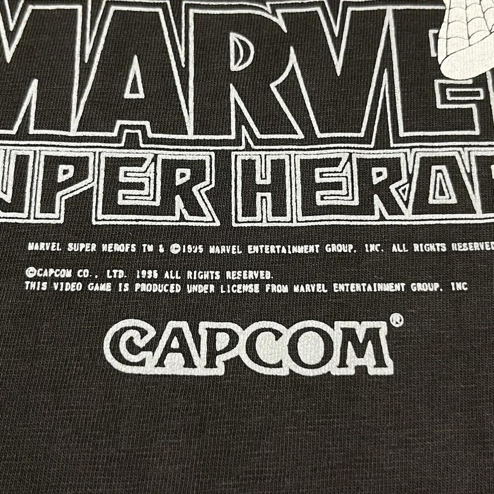 Vintage Marvel Super Heroes Capcom Video Game Shirt 90s Street Fighter Wolverine